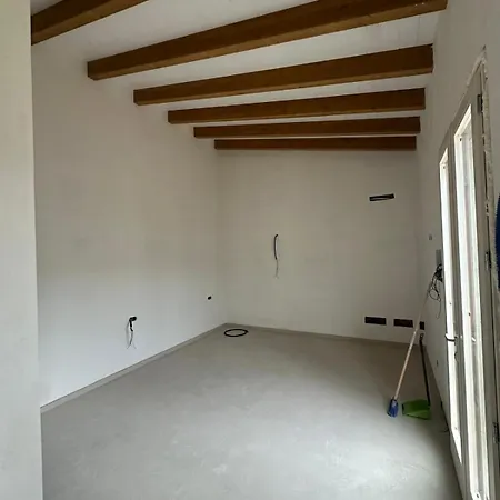 Homestay Monolocale Sotto La Torre